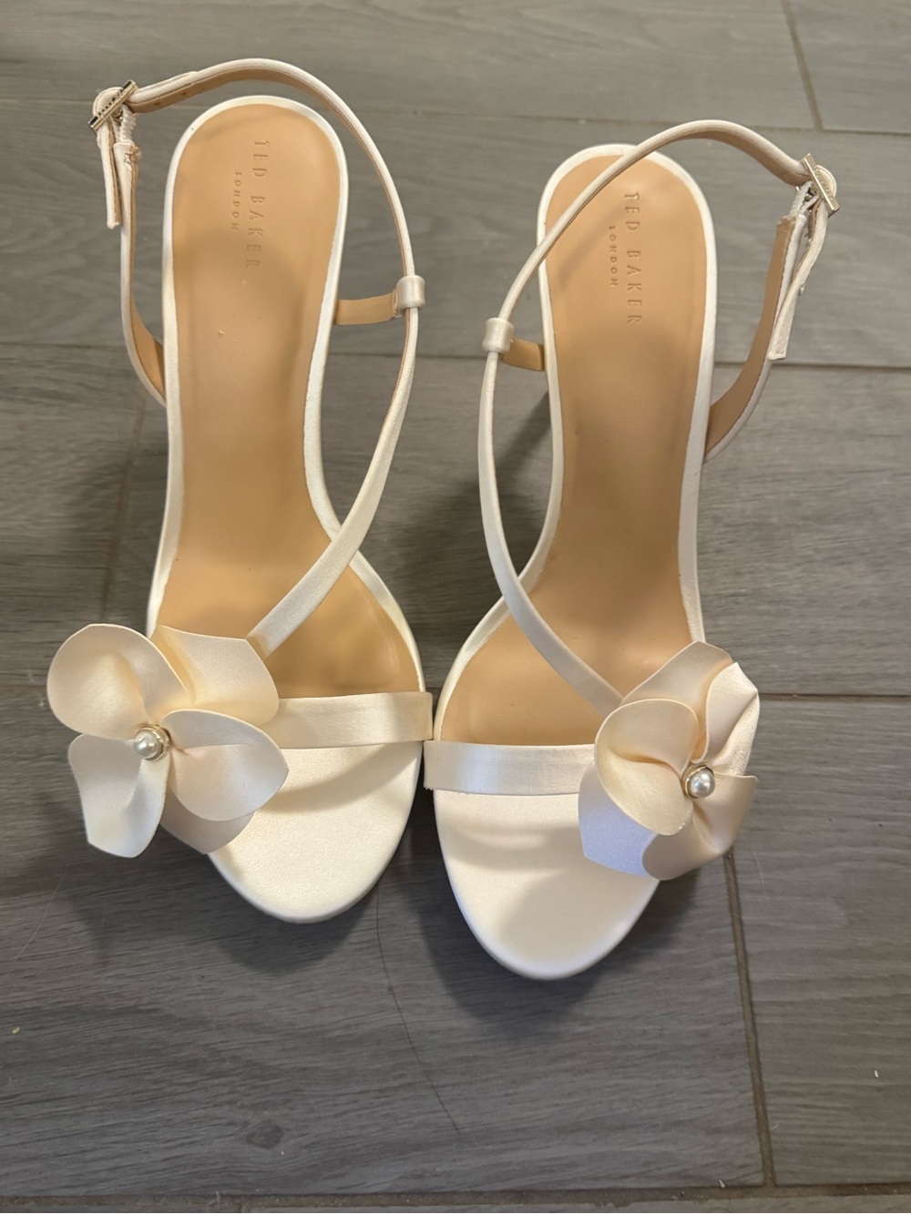 Ted Baker White Floral Silk Heels